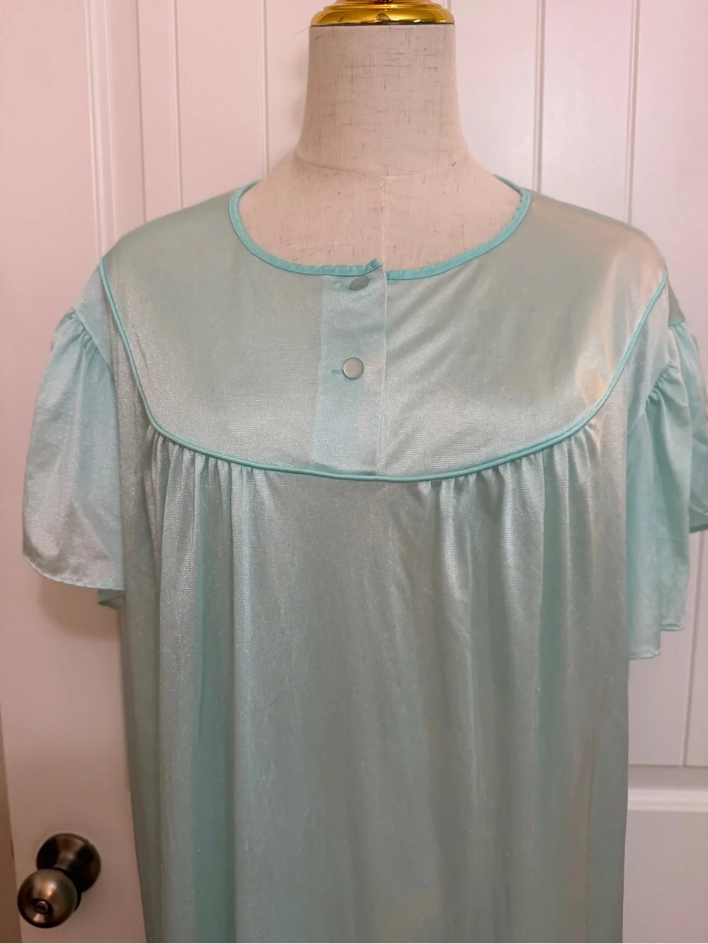 Vintage Nancy King Soft Mint Green Short-Sleeve Nightgown 1X